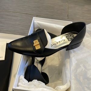Givenchy Eden loafer size 37 new